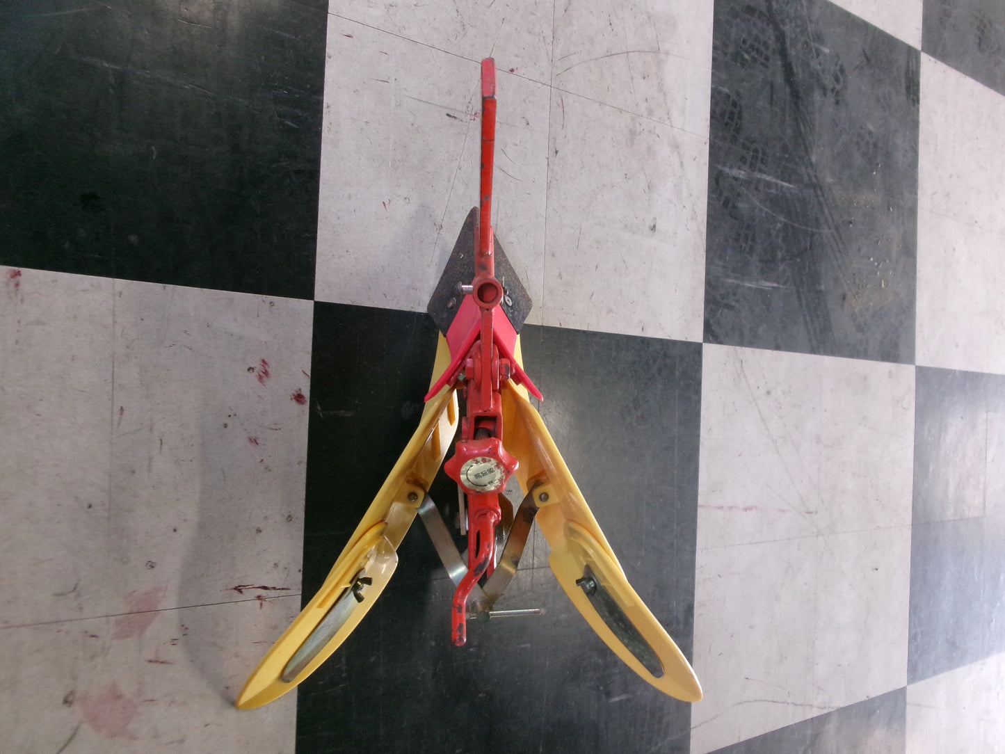 不明 中古 培土器 赤・黄②