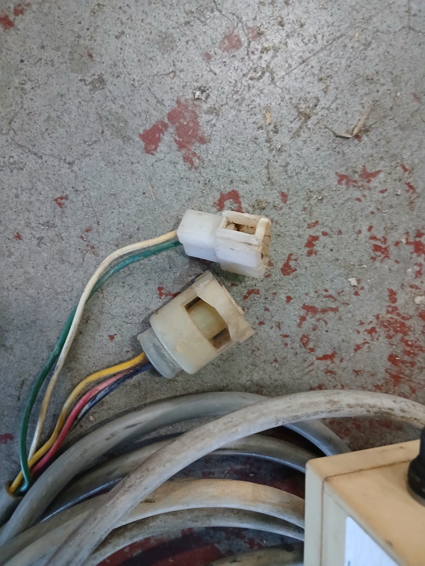 ニプロ 中古 ブロードキャスター MC07 スピナー式 電動開閉 【宮城2610】