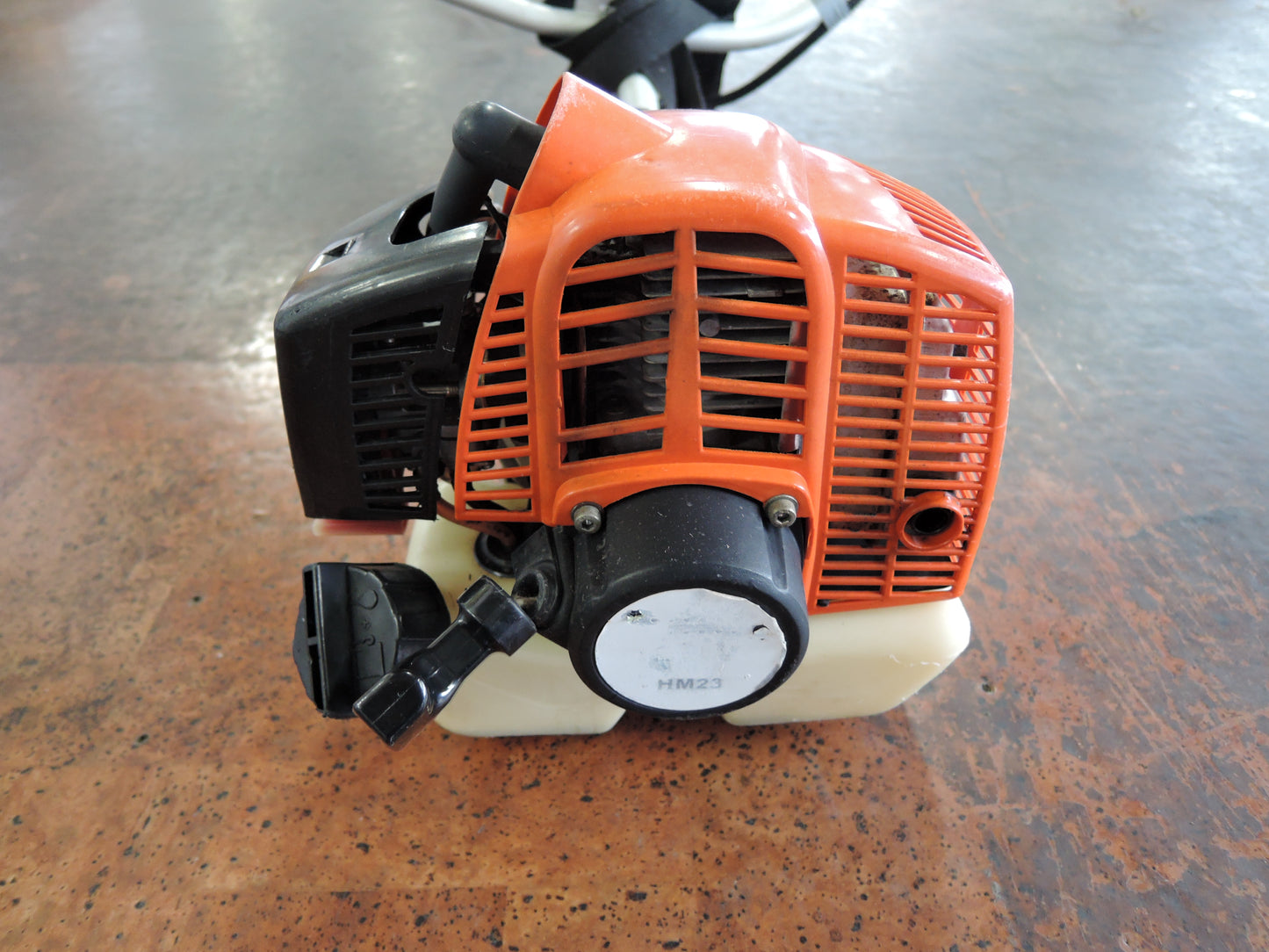 マルナカ 中古 刈払い機 HM23