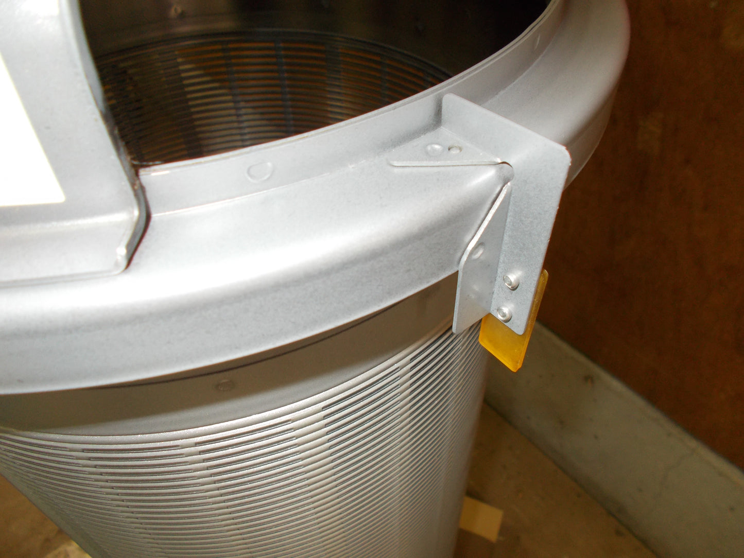 タイガ-カワシマ 中古 選別計量機用網1.85