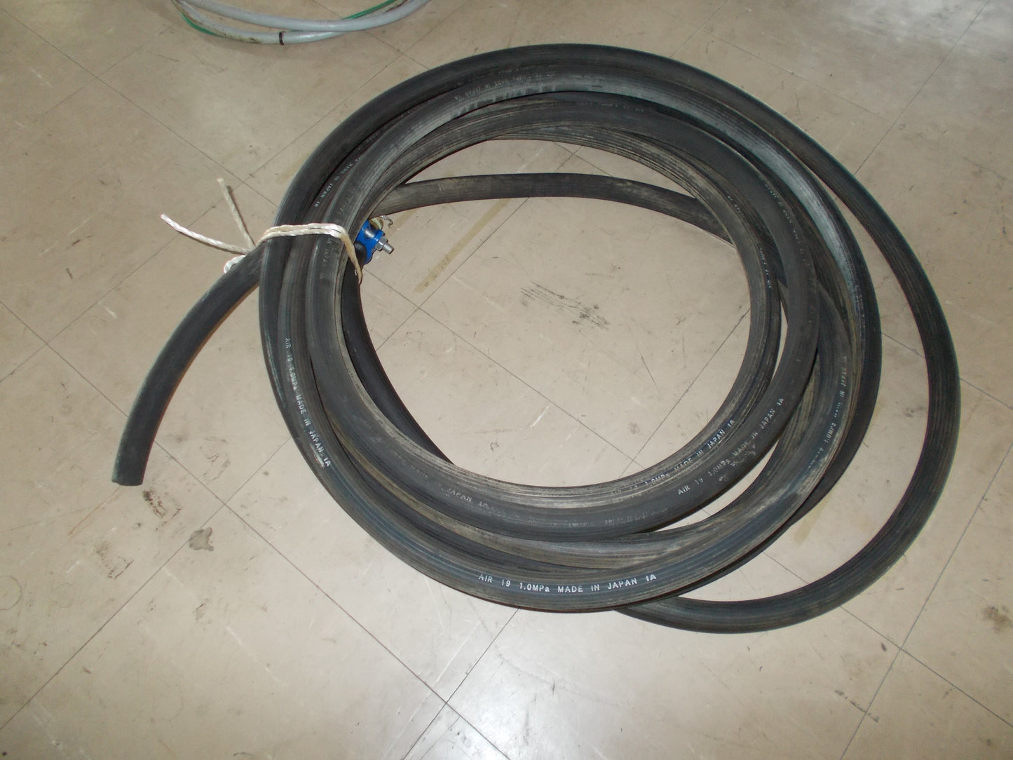 アネスト岩田 中古 コンプレッサー① TLP75EG-10