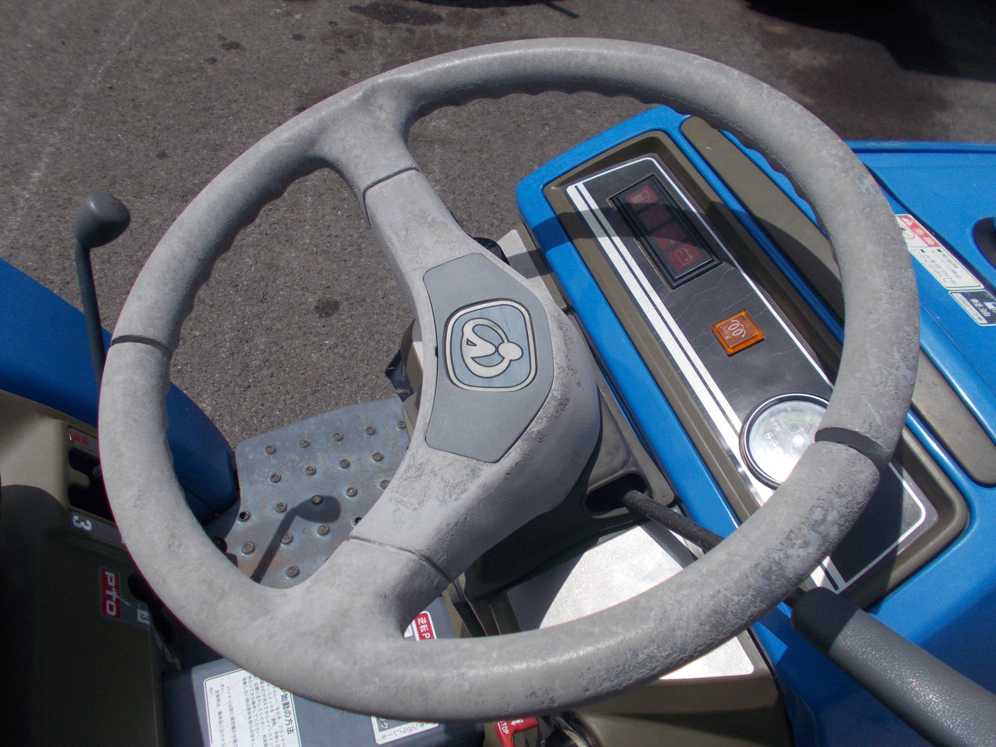 イセキ 中古 トラクター TM15F-DZP1