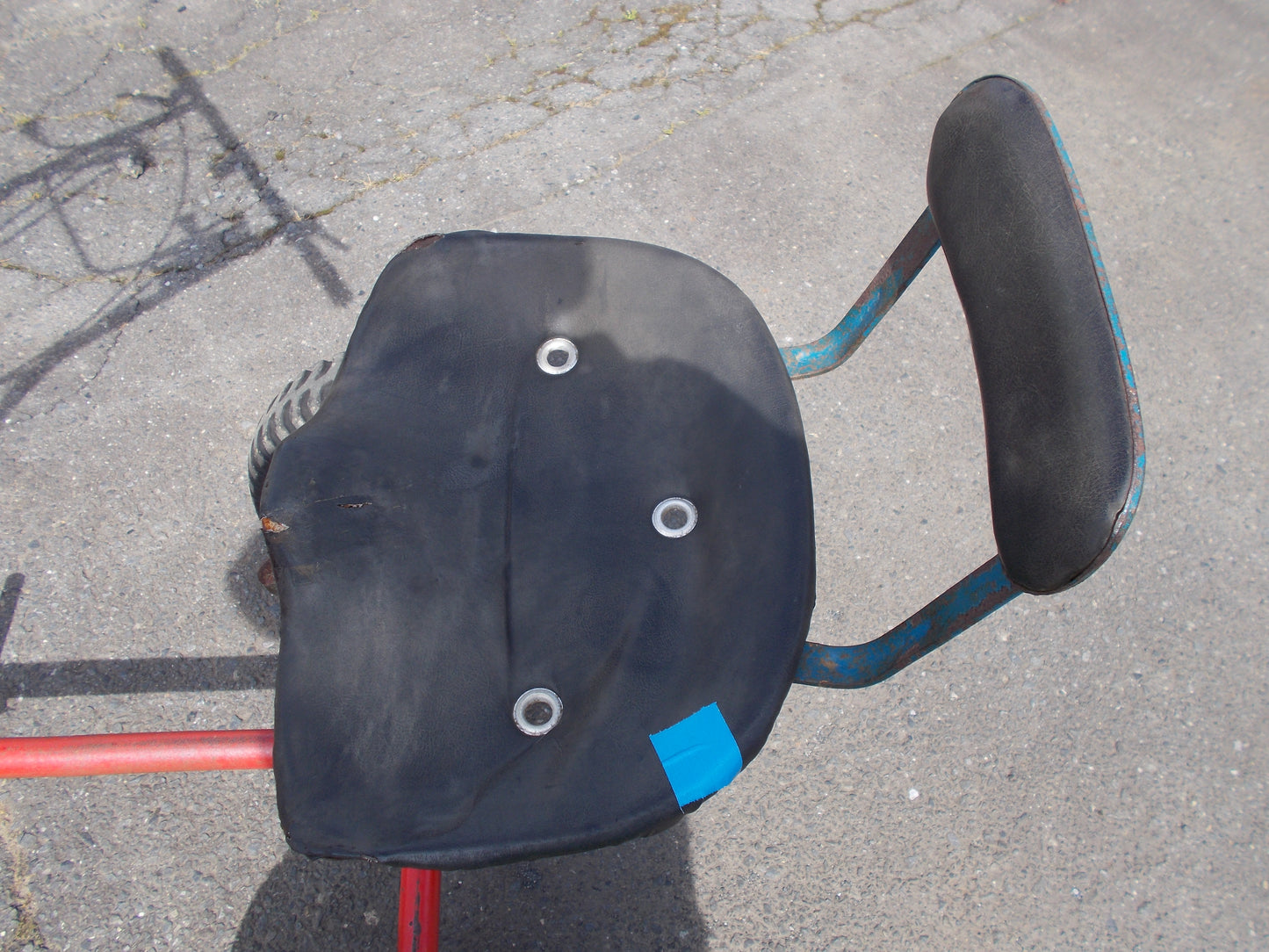 バロネス 中古 芝刈り機 (LM81)