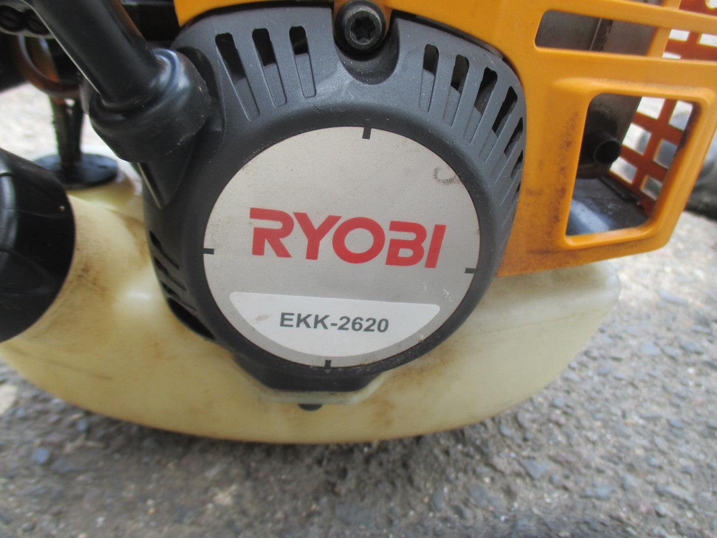 リョービ 中古 刈払機 EKK-2620