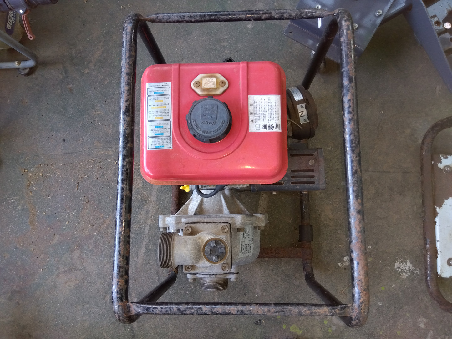 IKS 中古 エンジンポンプ VP50