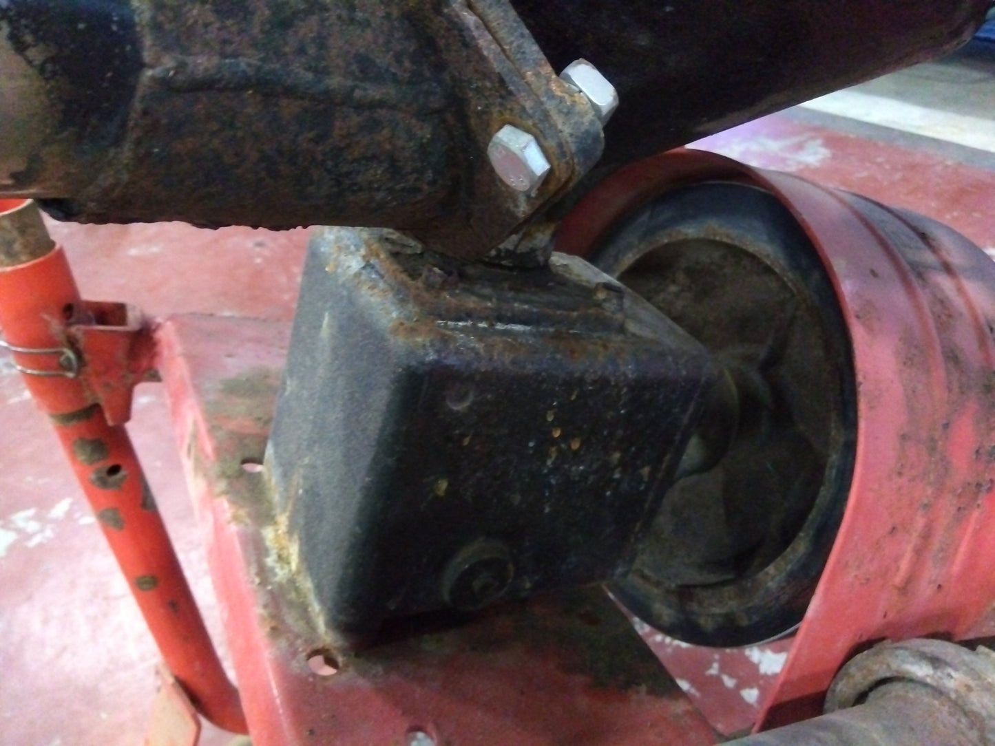 ササキ 中古 肥料散布機 BF301-S