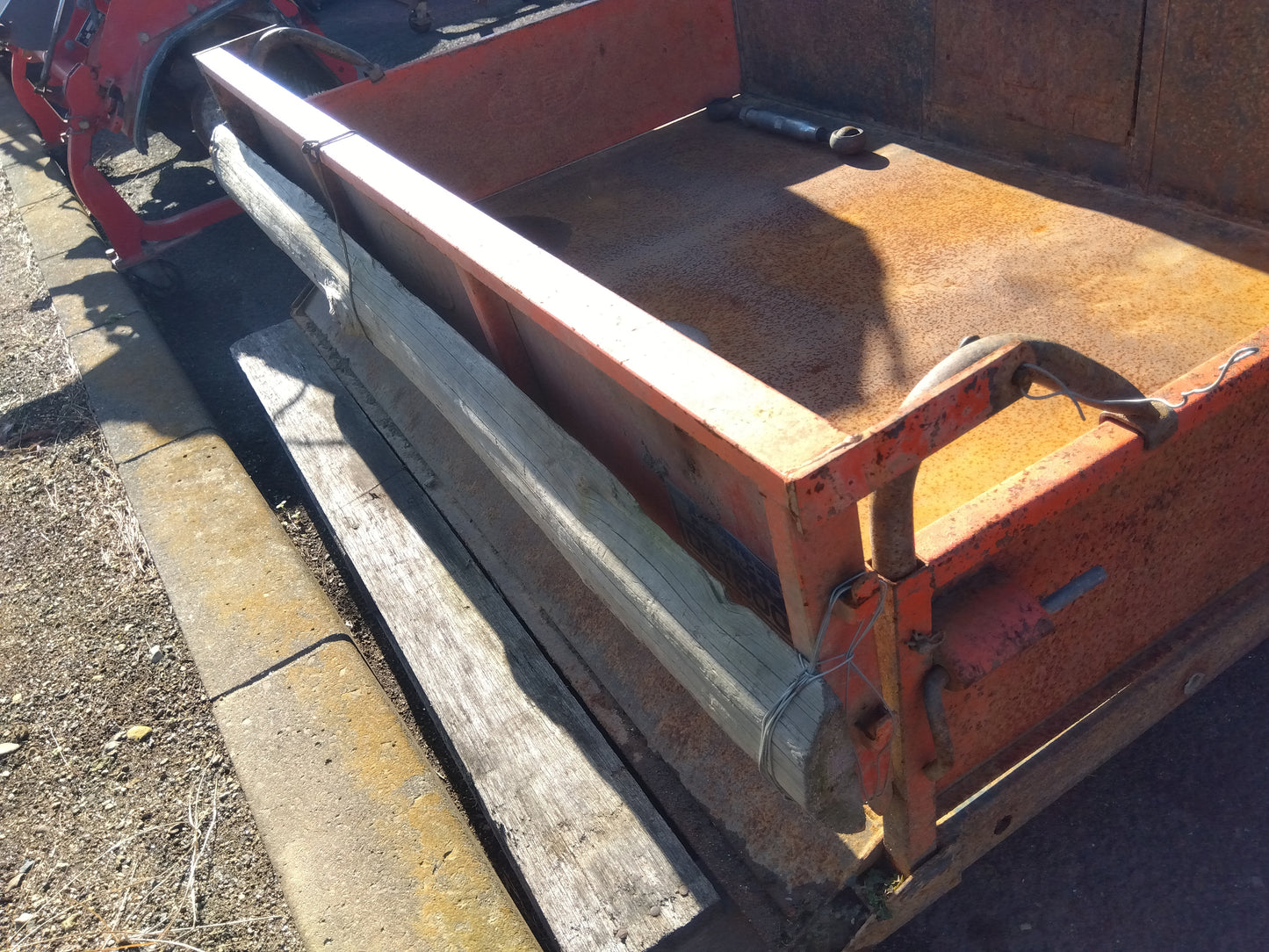 冨士トレーラー 中古整地キャリアDC1500「1」