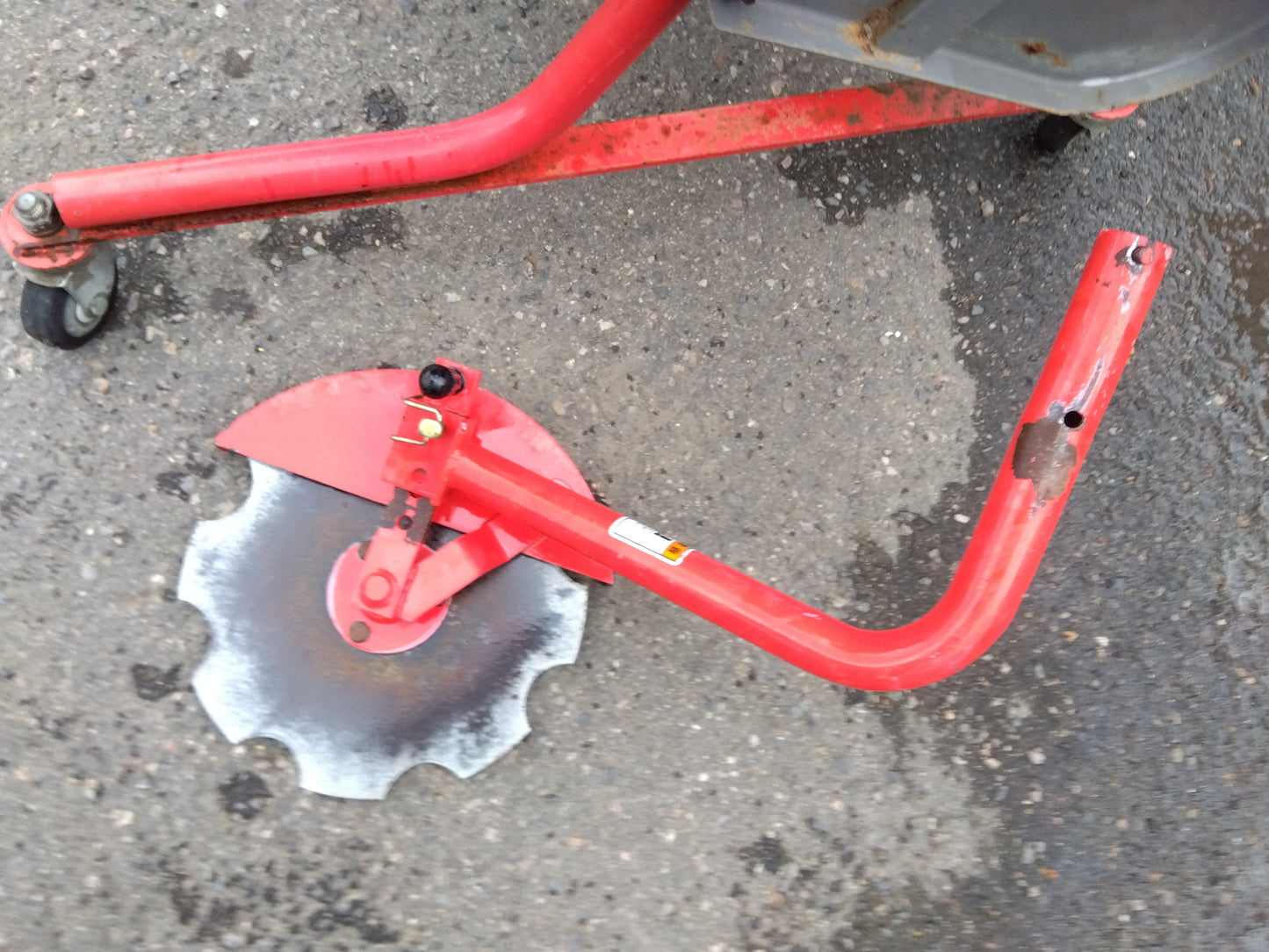 ニプロ 中古 畦塗機 SZ-300R-1S