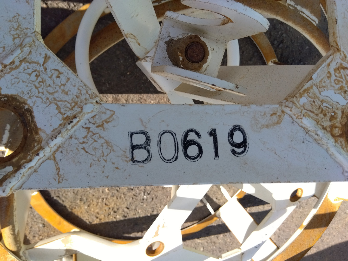 中古 カゴ車輪 9-24