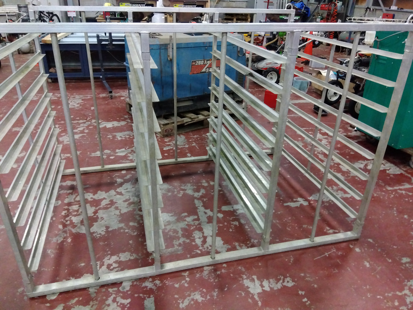 メーカー不明 中古 苗コンテナ 96枚入れ 『宮城店1693』