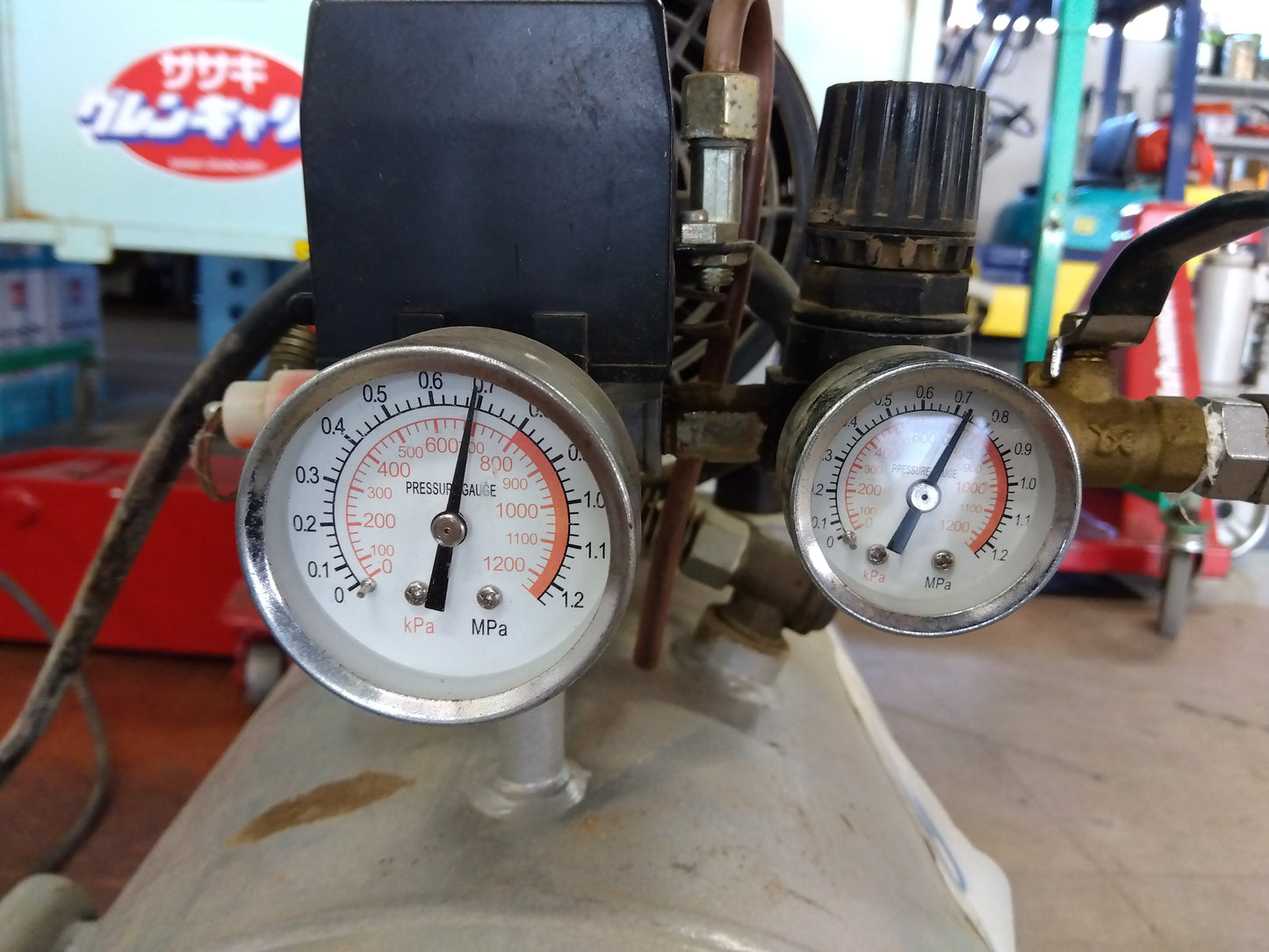 プロギア 中古 コンプレッサー EWS-38