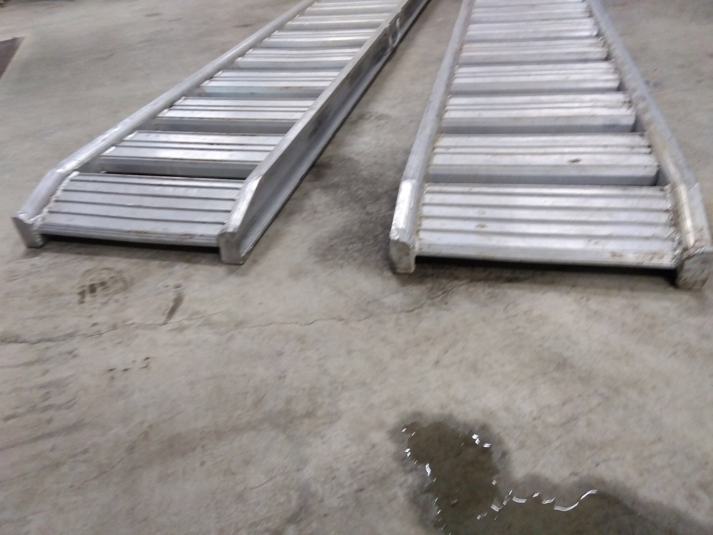 日軽 中古 アルミブリッジ 15-C-40W 「8647」