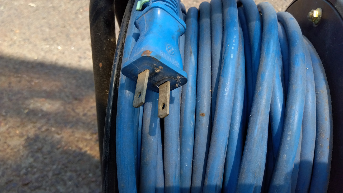 日動工業 コードリール NR-304D【山形店8923】