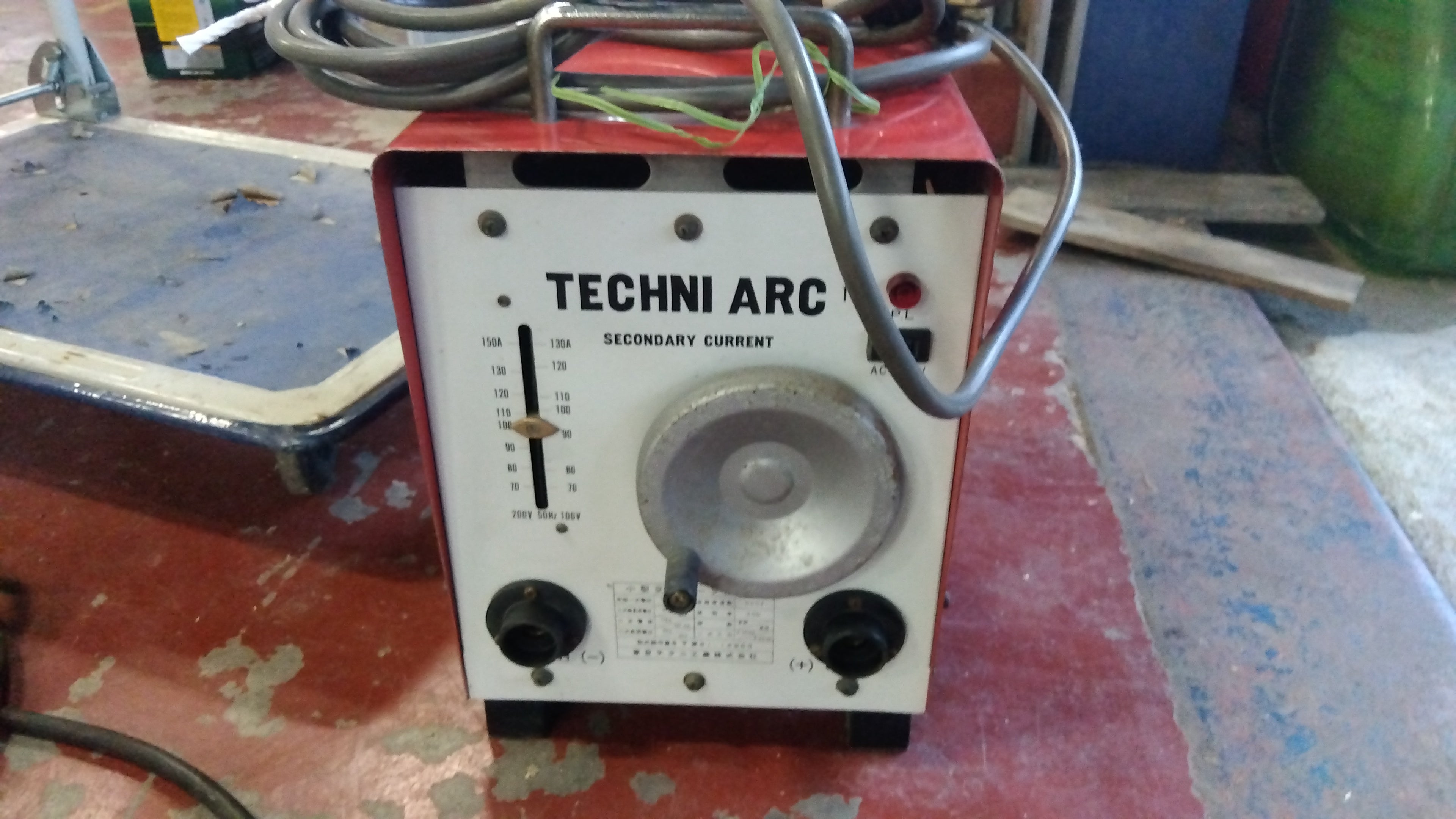 中古品 東京テクニ工業株式会社 100V/200V 小型交流アーク溶接機 TN-150L アーク溶接機 200v 中古の通販