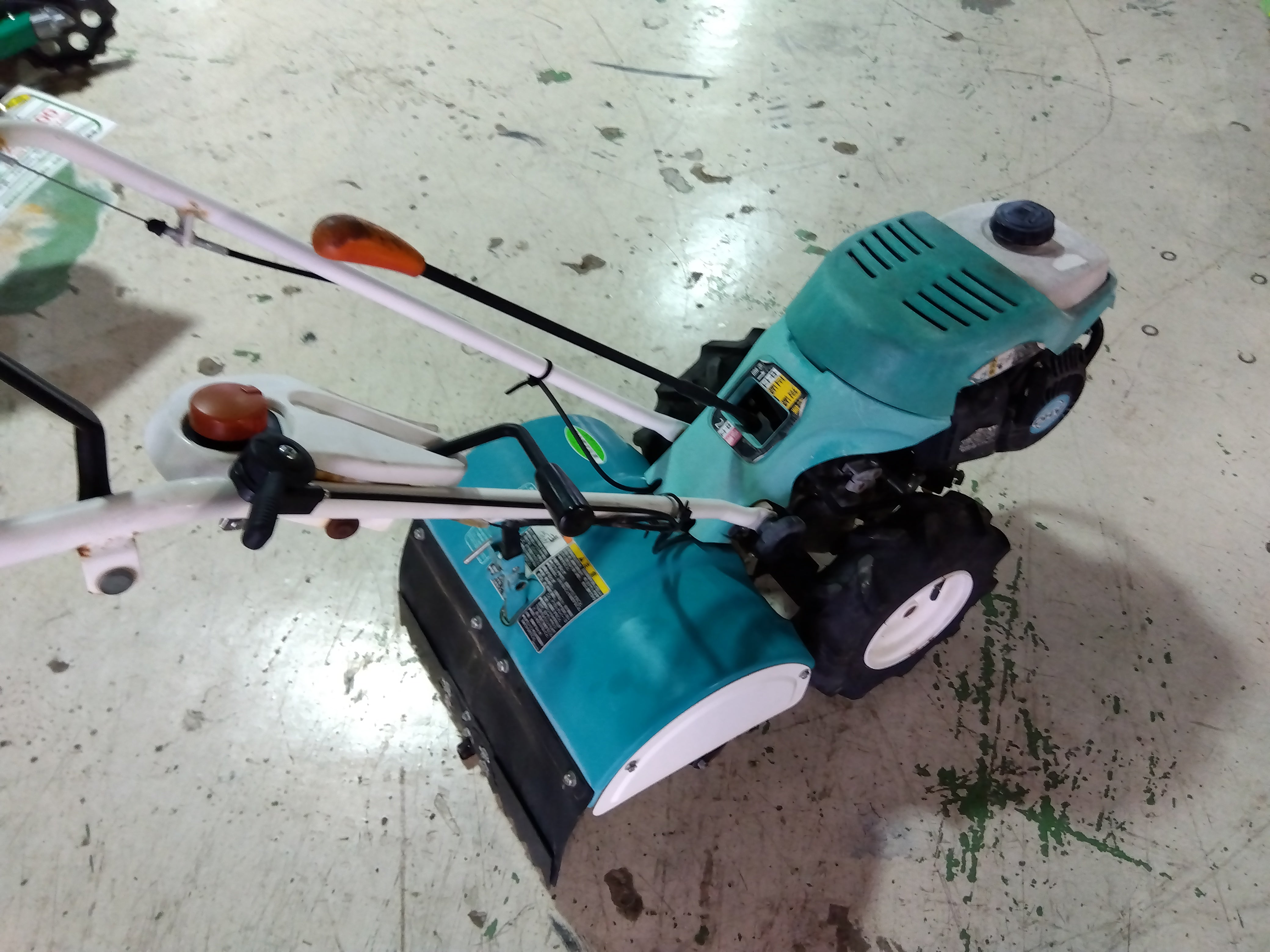 富山県呉西近辺引き取り限定。ミニ耕運機 富山県呉西近辺引き取り限定。ミニ耕運機