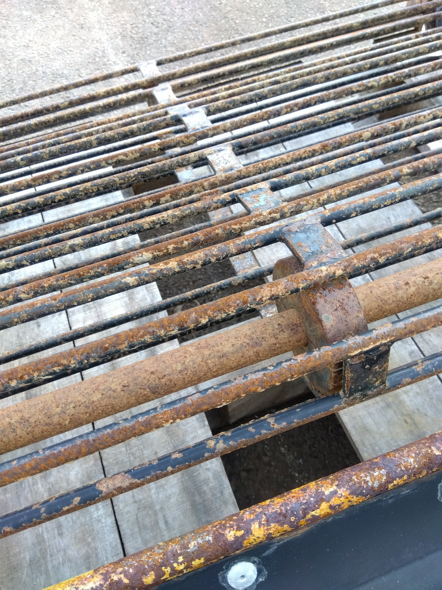 訓子府機械工業 中古 玉ねぎ堀取機(デガー)【山形店 9560】