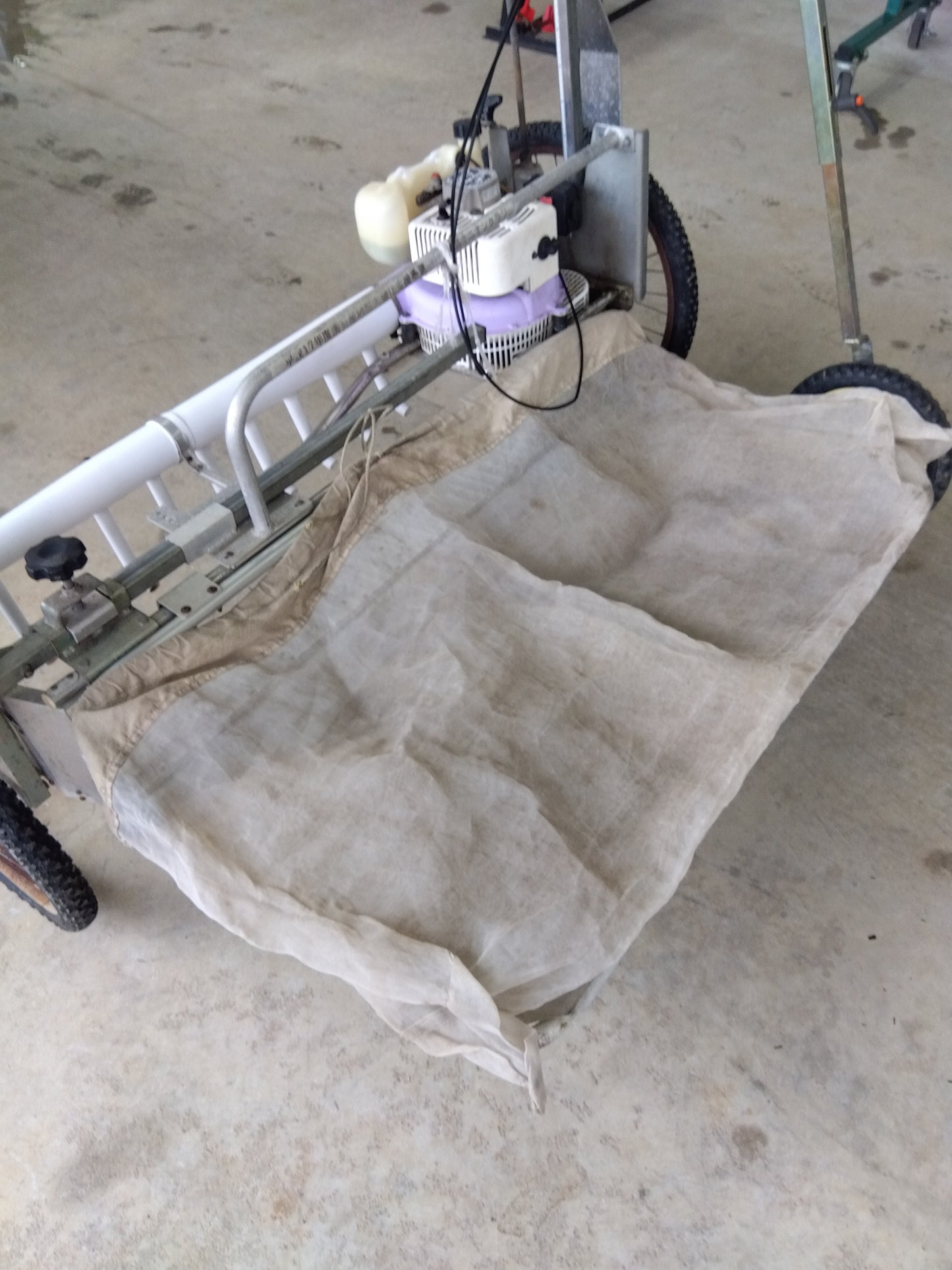 みのる産業 中古 動力ねぎ類剪葉機 TC-110Ⅱ 【山形店 9559】