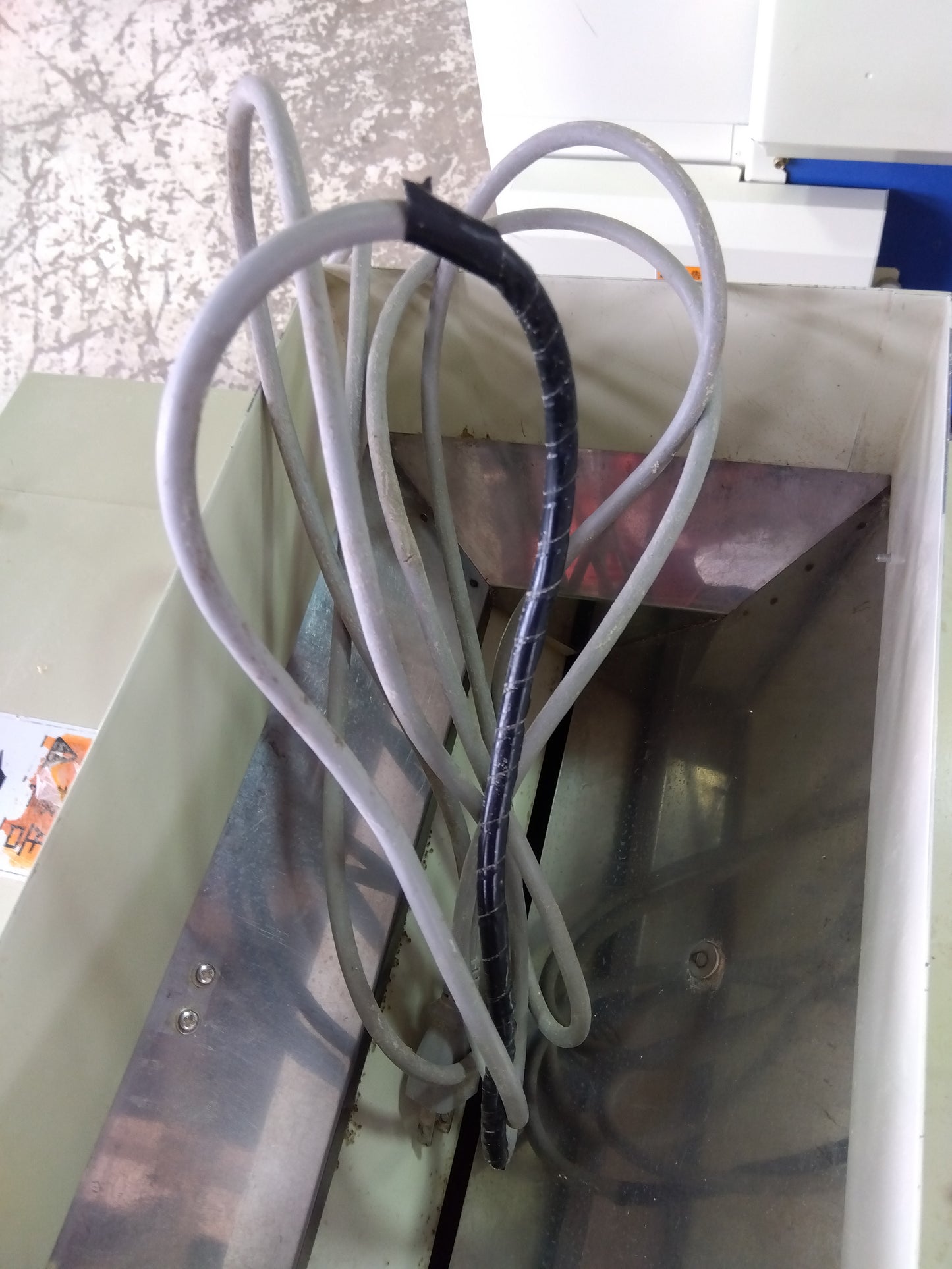 サタケ 中古 昇降機付石抜機 EGA20 C(1) 【山形店 9647】