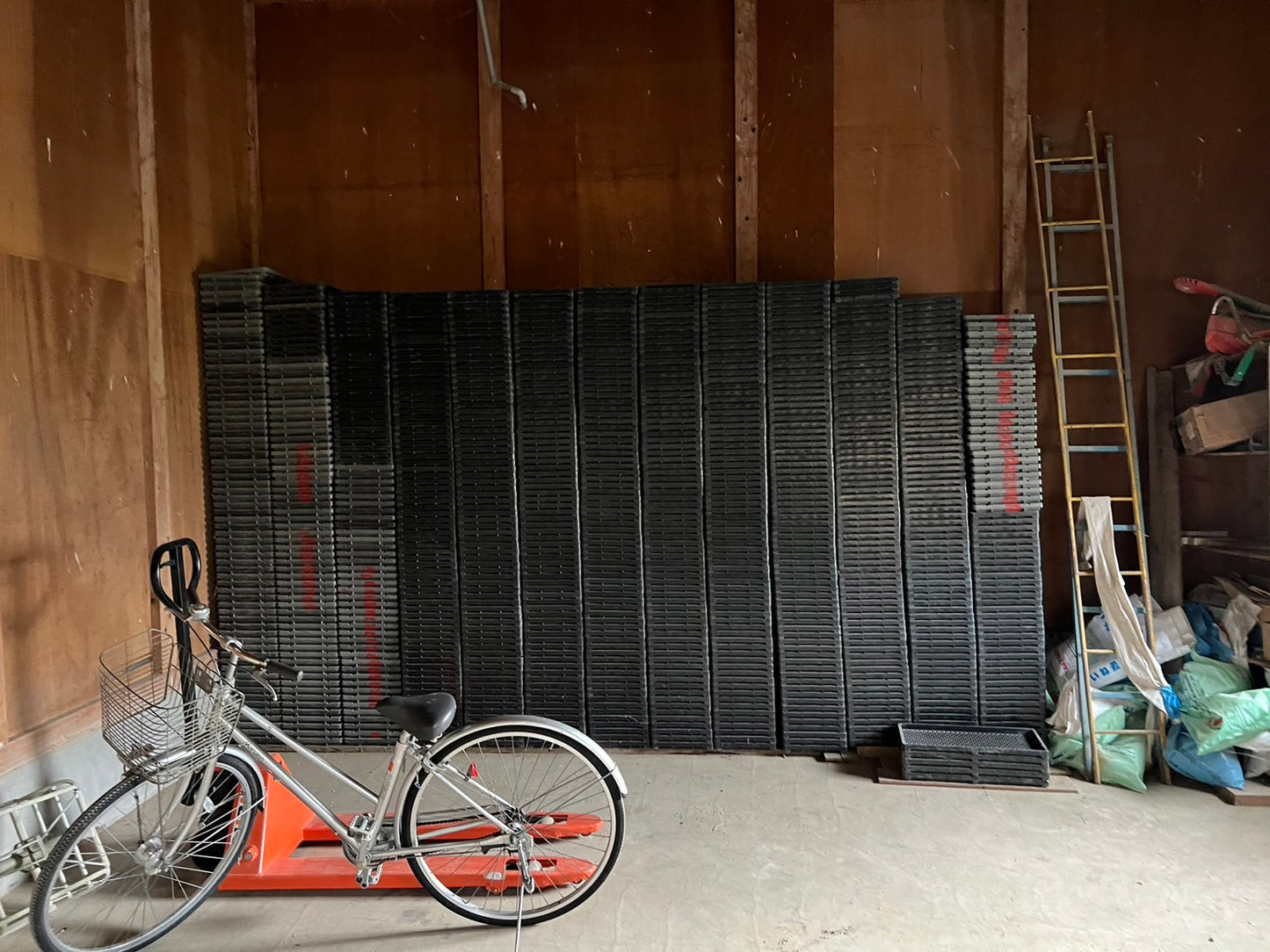 ニューキダ式 テトラカット 中古 *苗箱 【在庫数600枚ぐらい】