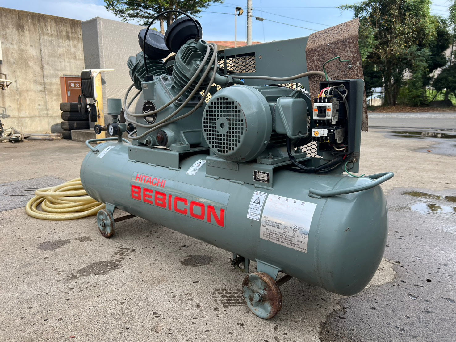 日立 中古 コンプレッサー【3馬力】＊2.2P-9.5VA5 50㎐『茨城店