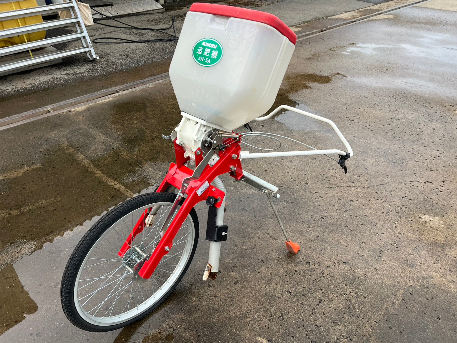 みのる産業 中古 高畝用追肥機【1条または2条】＊AN-5A『茨城店 5821