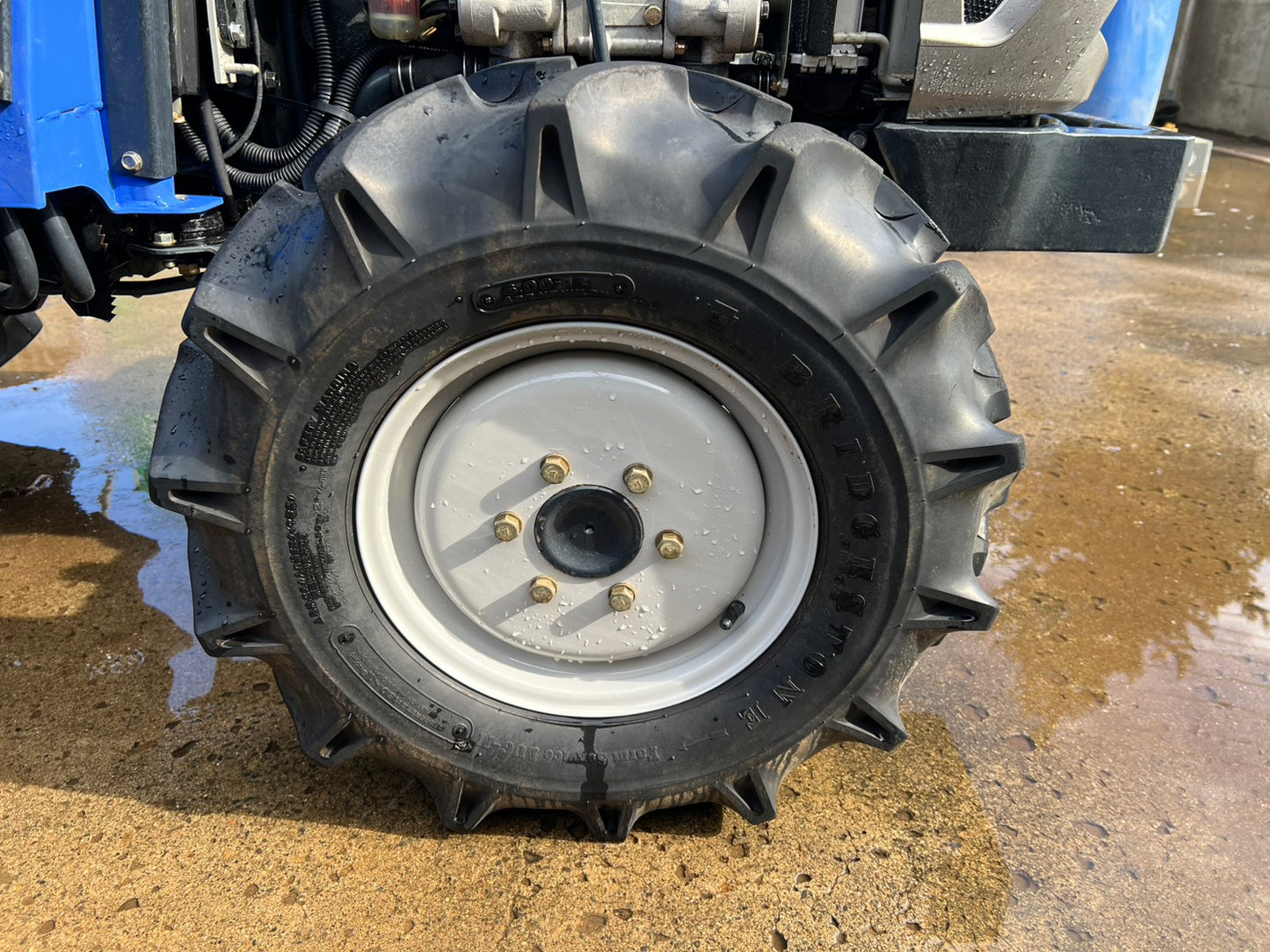 イセキ 中古 トラクタ+ロータリ【129時間】*TH205-B+BRH135『茨城店 5925』