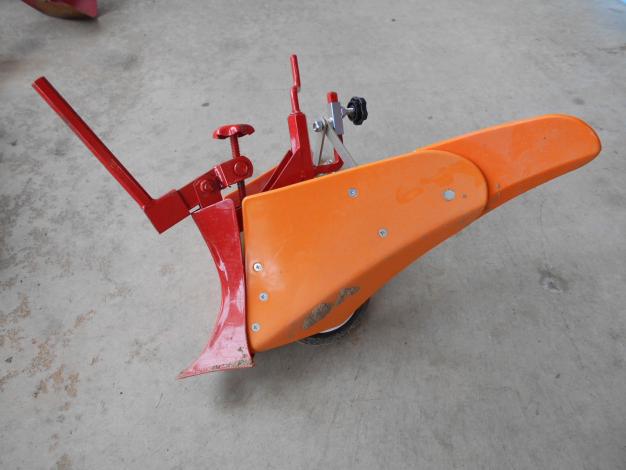 ホンダ一輪管理機用オレンジ培土機 – 農キング