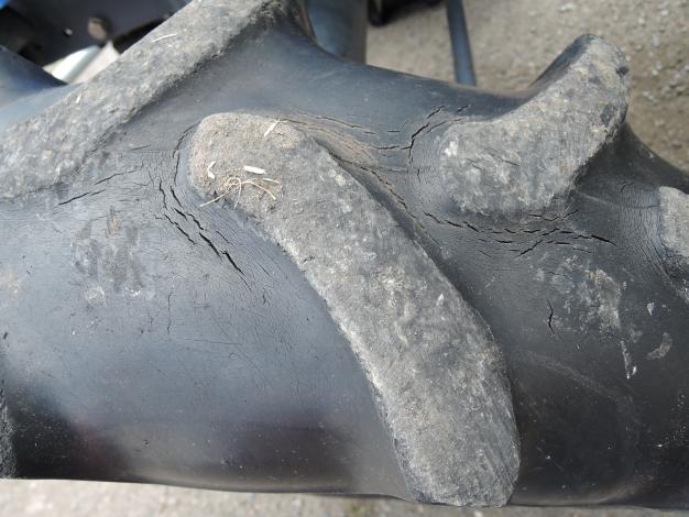 イセキ 中古 トラクター 33馬力 キャビン