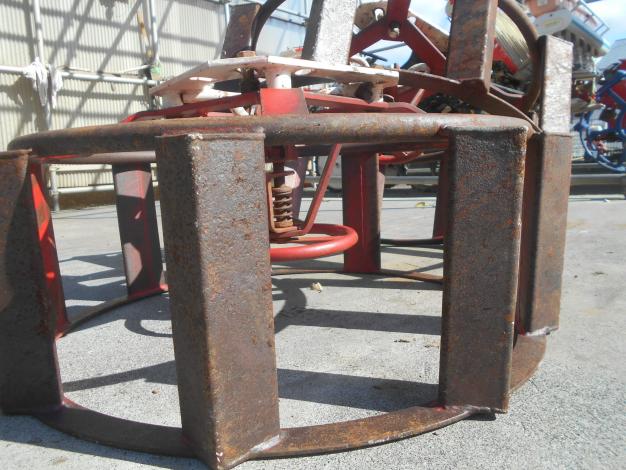 不明 中古 カゴ車輪 9.5-22