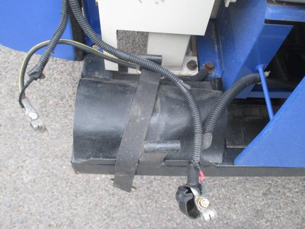 イセキ 中古 コンバイン HVA212G-KWC