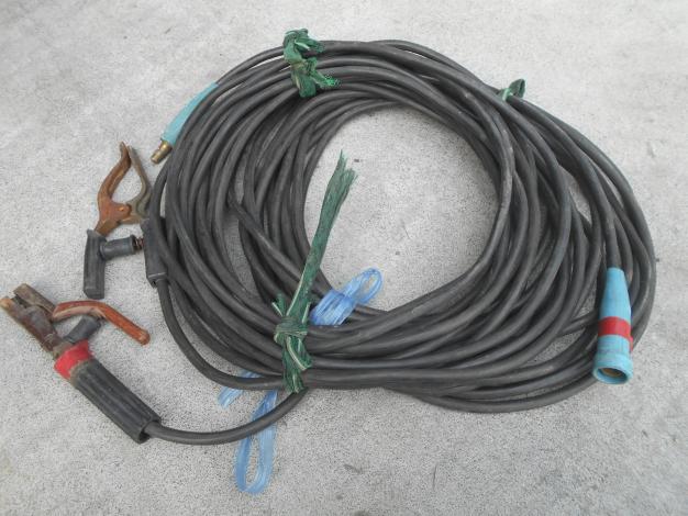 新ダイワ エンジンウェルダー 100V電源付き