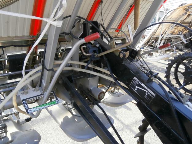 乗用田植機 5条