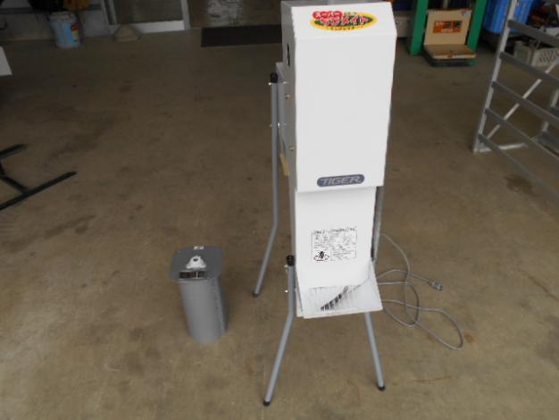 タイガーカワシマ 中古ミニグレイダー