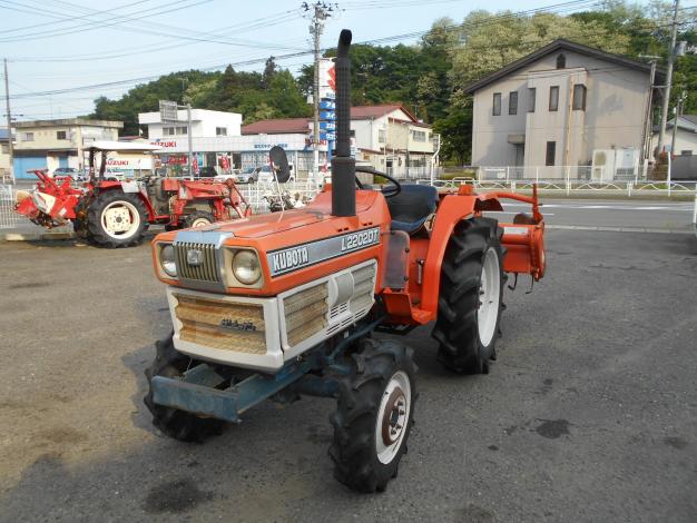 クボタ 中古 トラクター 22馬力 – 農キング