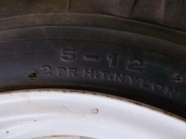 中古 耕耘機用 タイヤ