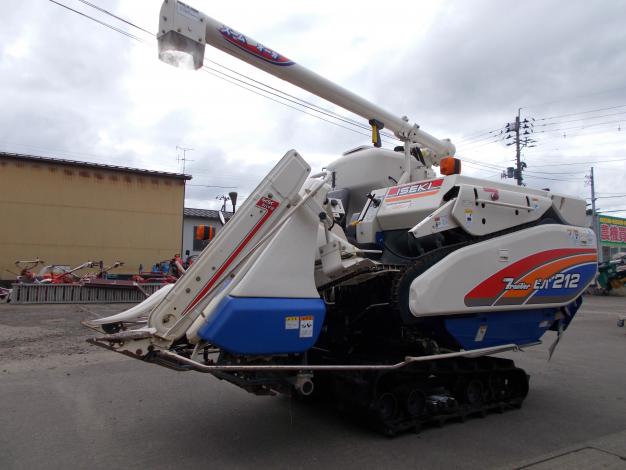 岩手県北上市発 イセキ コンバイン ビバHYB212G 中古 農機具 2条刈