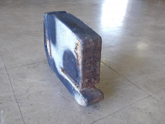 メーカー不明 中古 トラクターウェイト 15kg