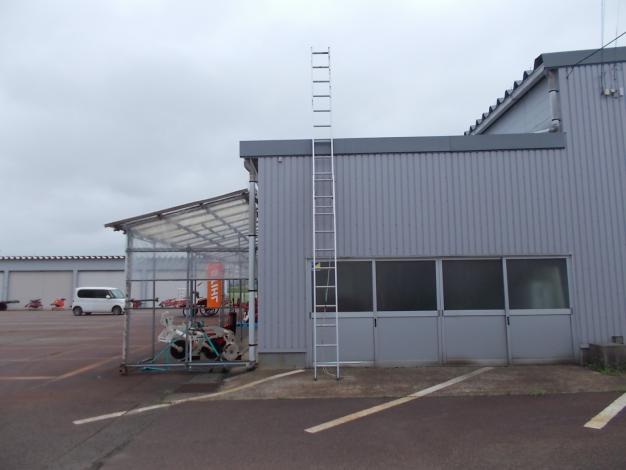 内山 中古 アルミ2連梯子