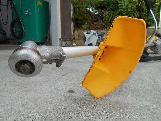 中古 刈払機 草刈機 肩掛式 Uハンドル