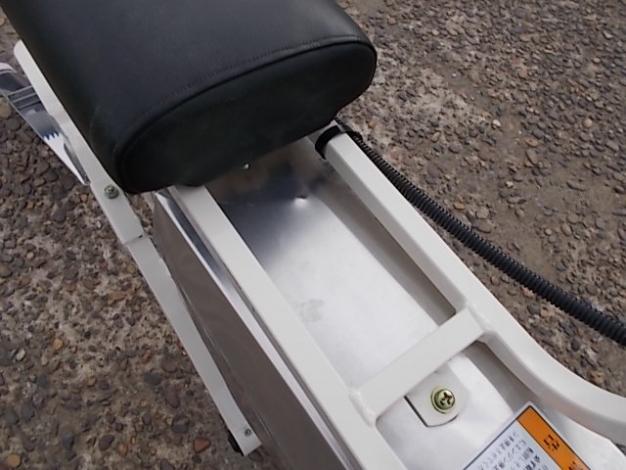 共立 中古 乗用溝切機