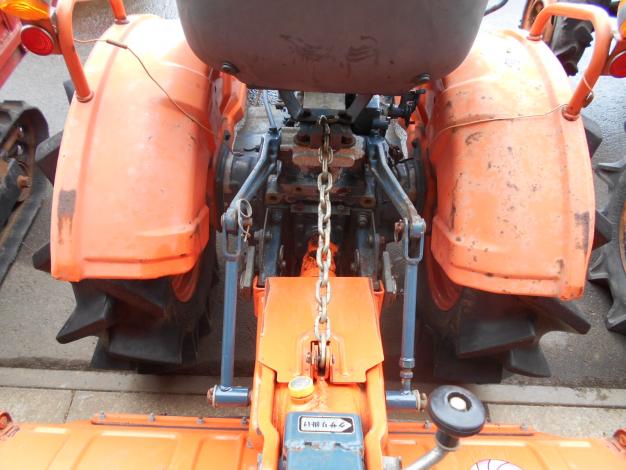 クボタ ブルトラ