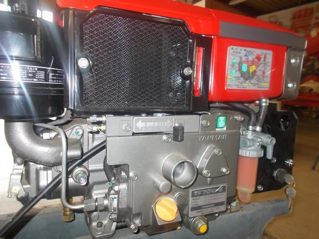 中古ヤンマー水冷ディーゼルエンジン