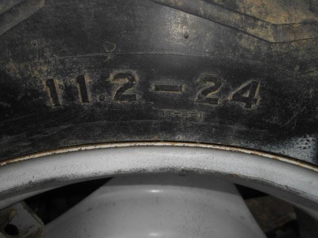 不明 中古 カゴ車輪 11.2-24