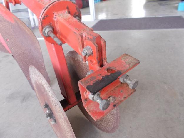 小関農機 中古 溝掘り機
