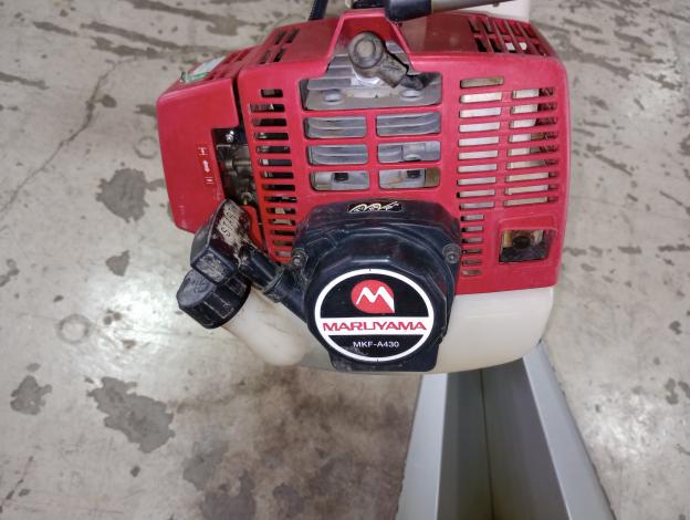 丸山 乗用溝切機