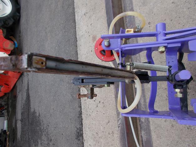 みのる 中古 テイラー用土壌消毒機 1条型