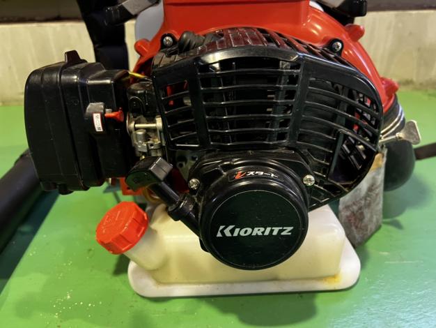 共立 中古 背負動力散布機