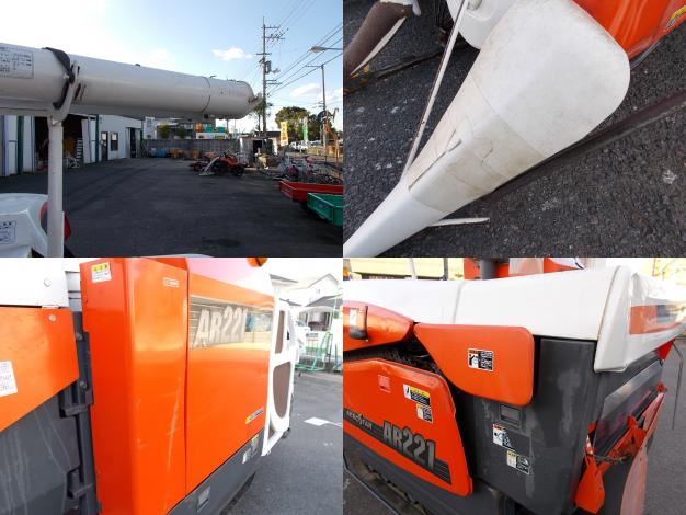 クボタ2条21馬力コンバイン