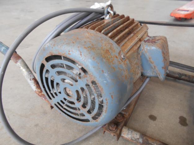 初田工業 中古動力噴霧機