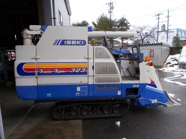 イセキ3条中古コンバイン